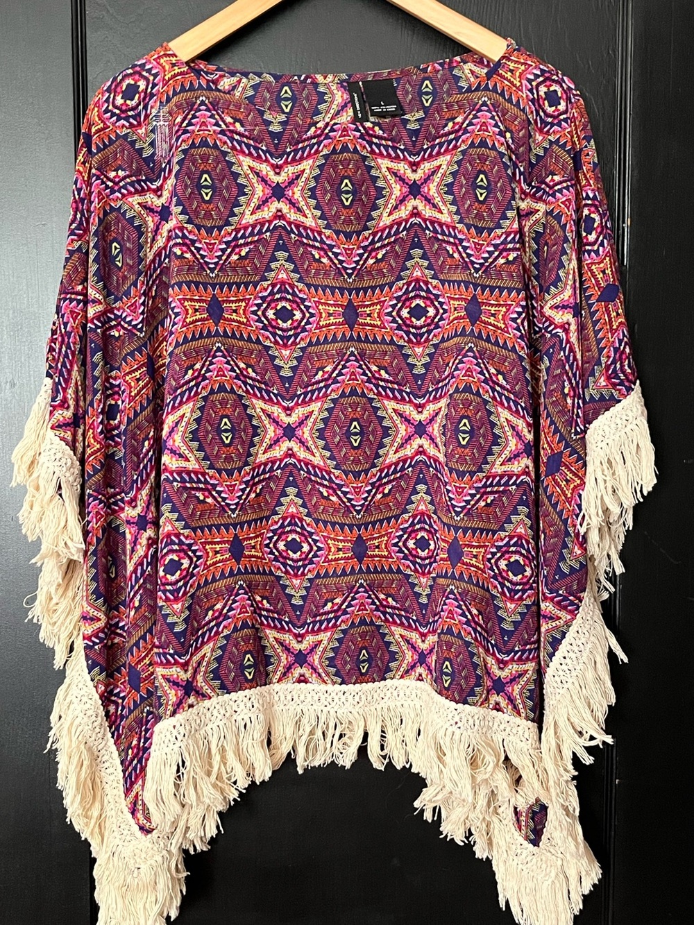 Bohemian New Directions Southwestern Print Fringe Poncho Top Flowy Drape Sz L